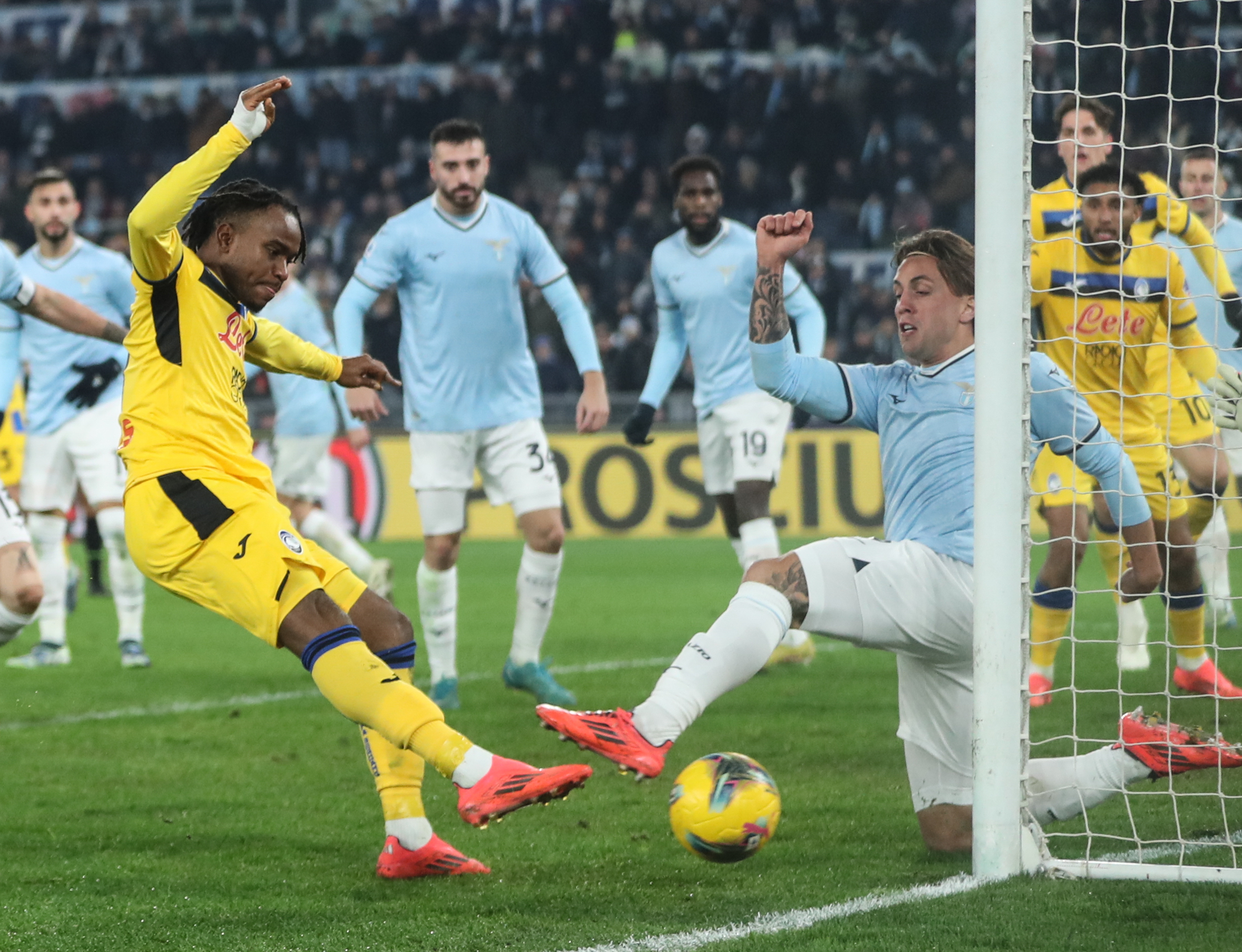 开云-连续格挡15次的梅原大吾打的街霸