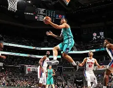 详细阅读:开云官网首页-夏洛特黄蜂集结日迎来里程碑;志在法国杯名次提升;信心回归;心理建设被强调 开云官网首页-夏洛特黄蜂集结日迎来里程碑;志在法国杯名次提升;信心回归;心理建设被强调