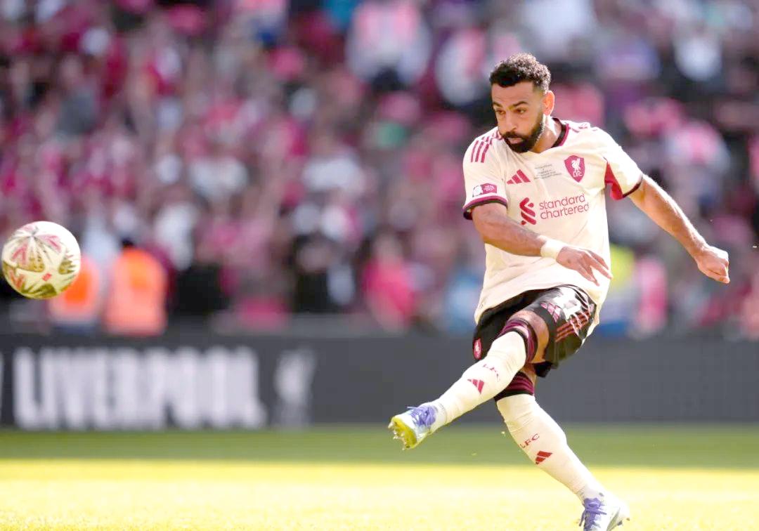 开云平台中国-社区盾倒计时，利物浦关键时刻回应争议，细节引发关注，更衣室稳定，轮换策略成焦点的简单介绍